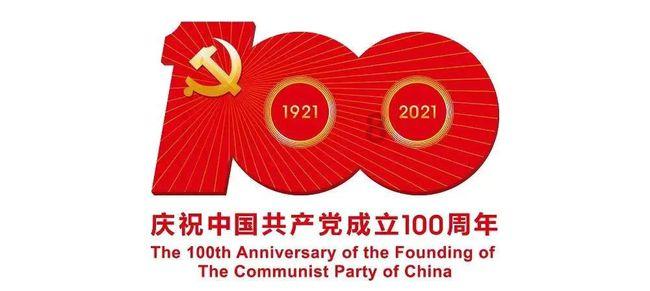 转了4圈,从最左侧车道翻到应急车道,司机逃过一劫